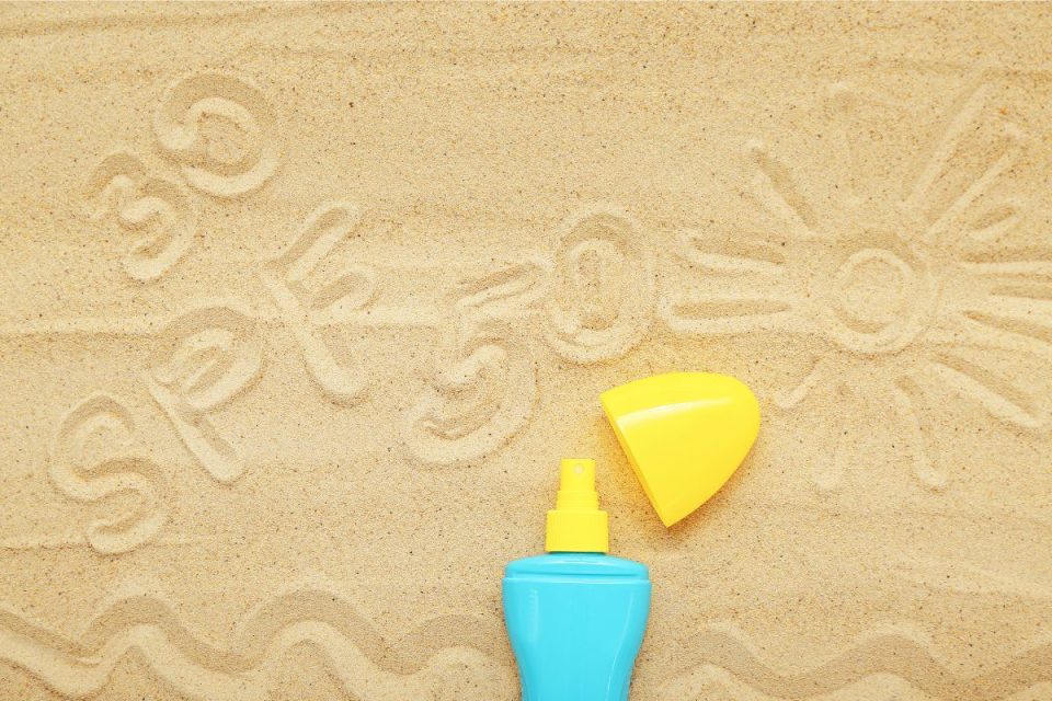 1694163381700 sunscreen spf 30 50 1.jpg
